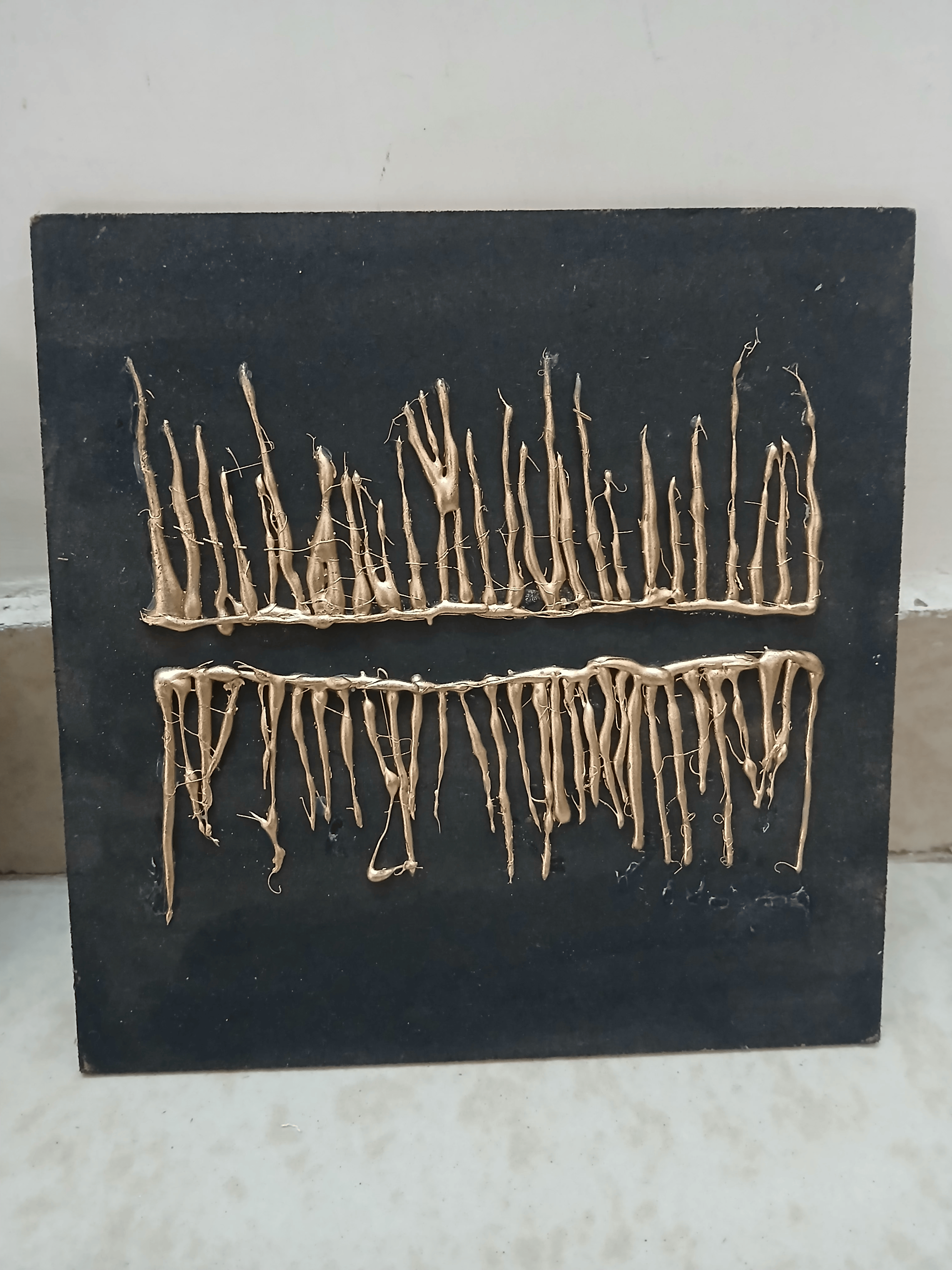 Lippan Art by Kinjal's Arts - Angle 1